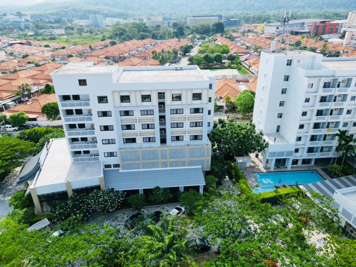 Recenta Suite Phuket Suanluang Dış mekan fotoğraf