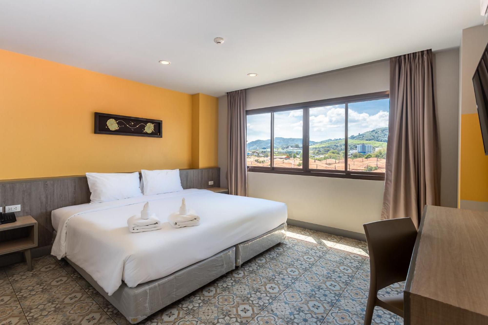 Recenta Suite Phuket Suanluang Dış mekan fotoğraf