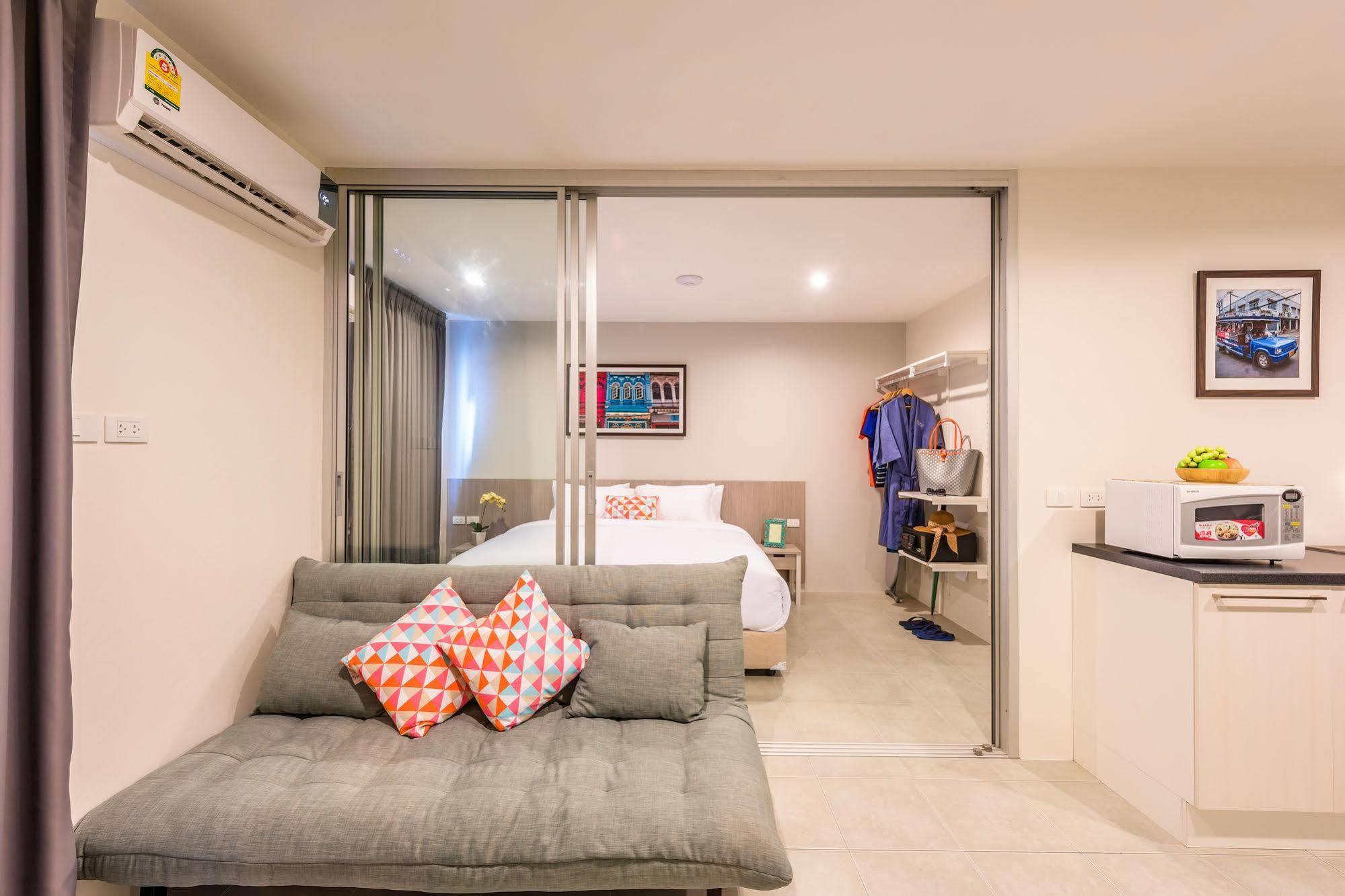 Recenta Suite Phuket Suanluang Dış mekan fotoğraf