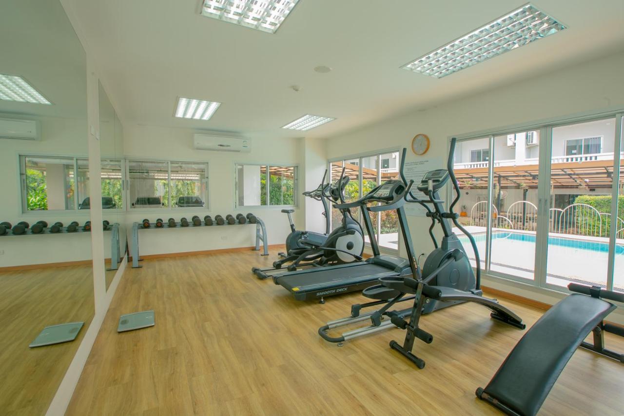 Recenta Suite Phuket Suanluang Dış mekan fotoğraf
