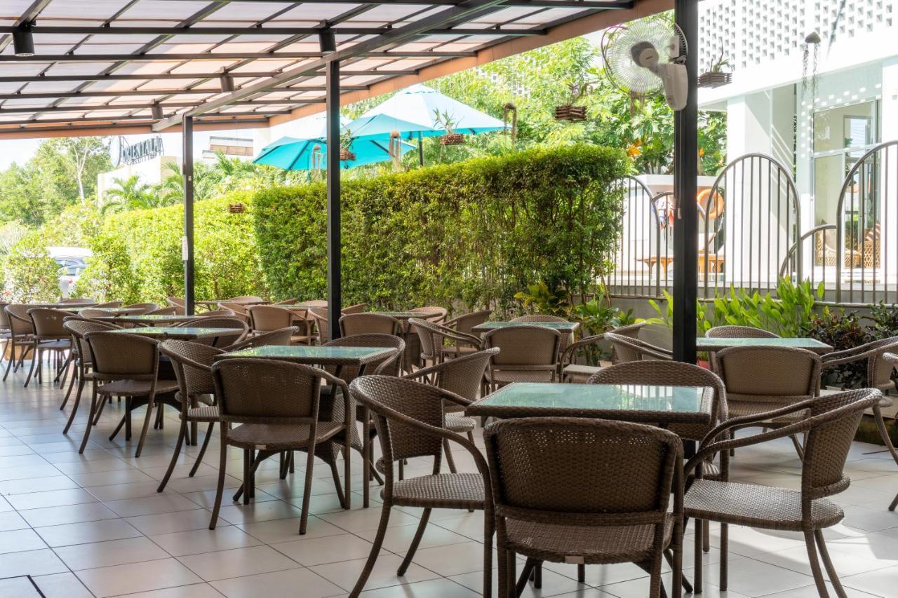Recenta Suite Phuket Suanluang Dış mekan fotoğraf